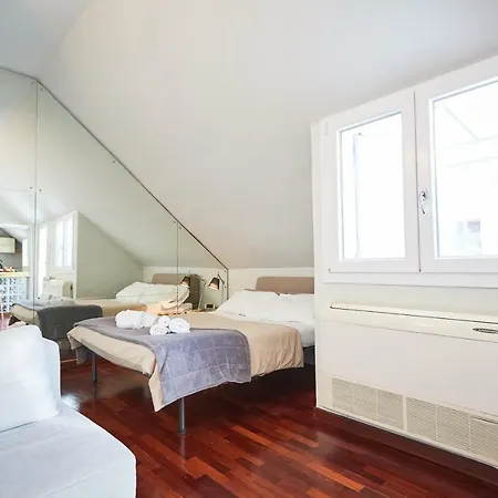 아파트 Guesthost - Con Balcone Per 2 Persone 밀라노