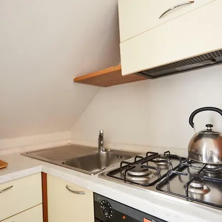 Guesthost - Con Balcone Per 2 Persone Appartement
