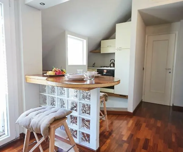 Guesthost - Con Balcone Per 2 Persone Appartement *