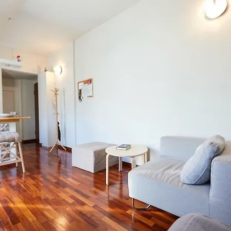 Guesthost - Con Balcone Per 2 Persone *